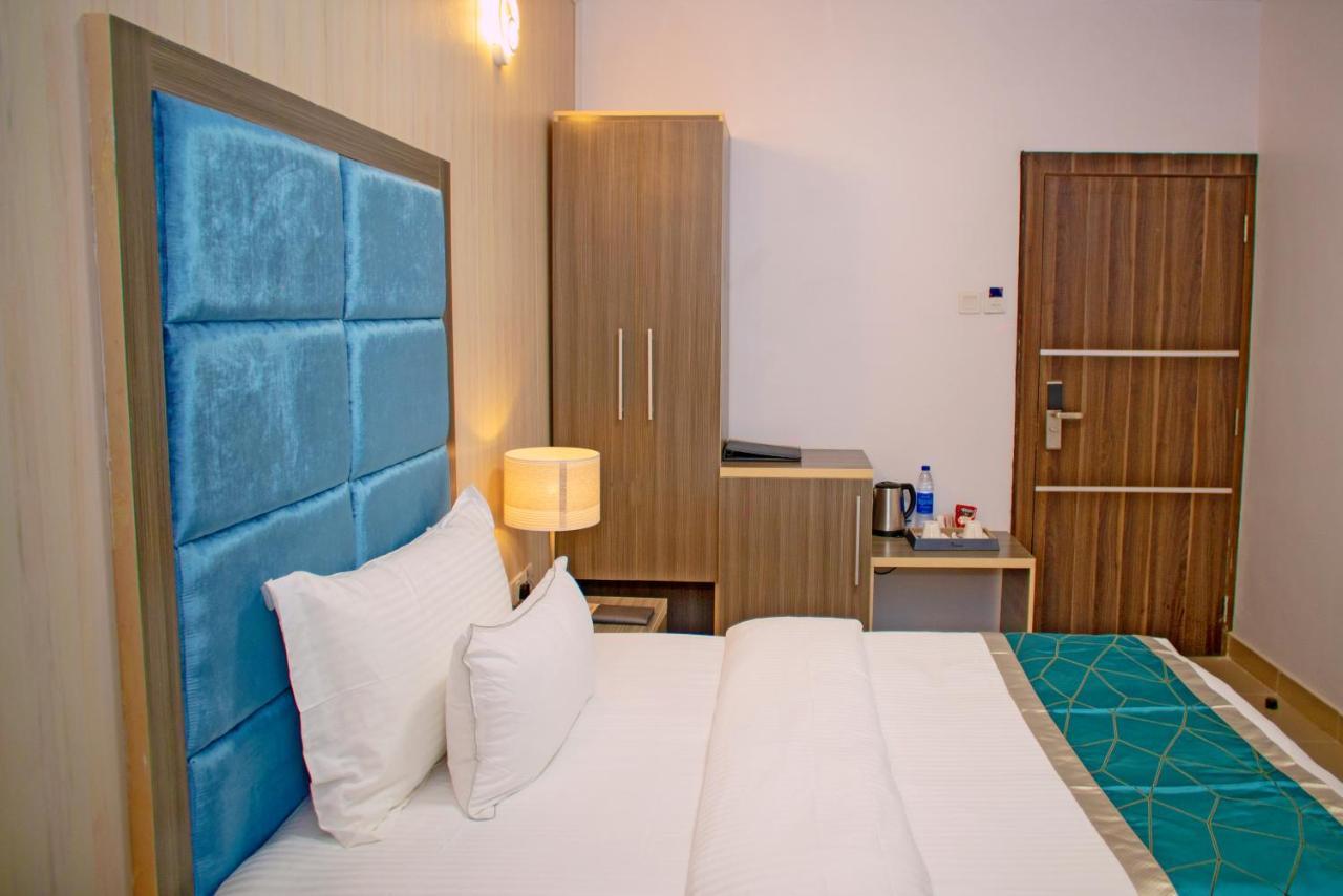 Riviera Suites لاغوس المظهر الخارجي الصورة